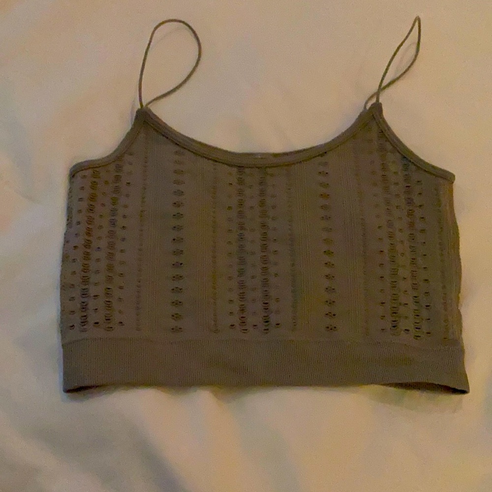 Never worn once and it’s in good condition